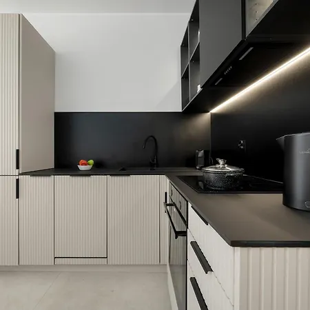 Harmonijny Z Widokiem Na Rzeke We Wroclawiu By Renters Apartmán *